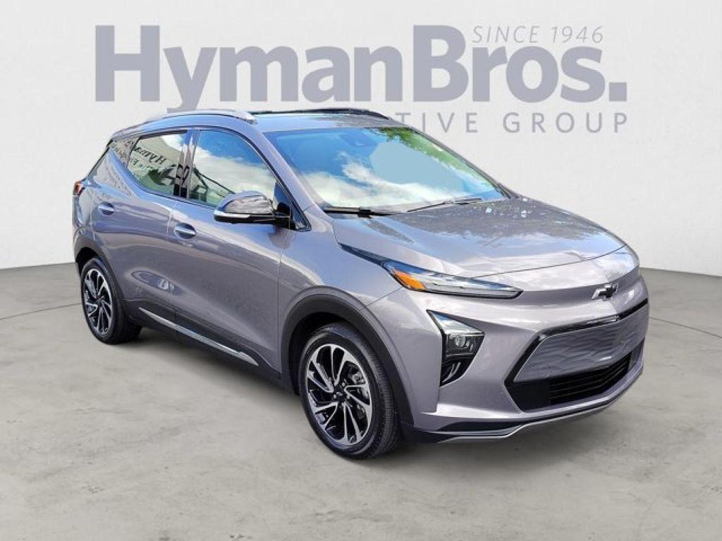 used 2023 Chevrolet Bolt EUV car, priced at $26,995