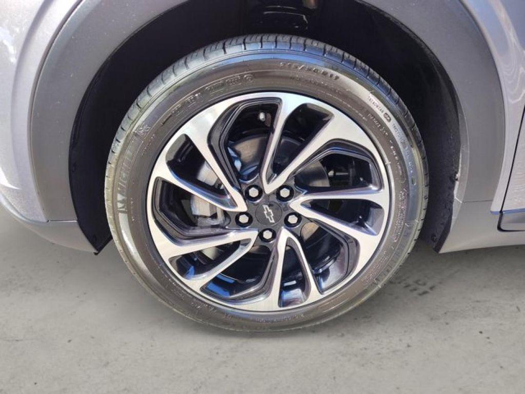 used 2023 Chevrolet Bolt EUV car, priced at $26,995