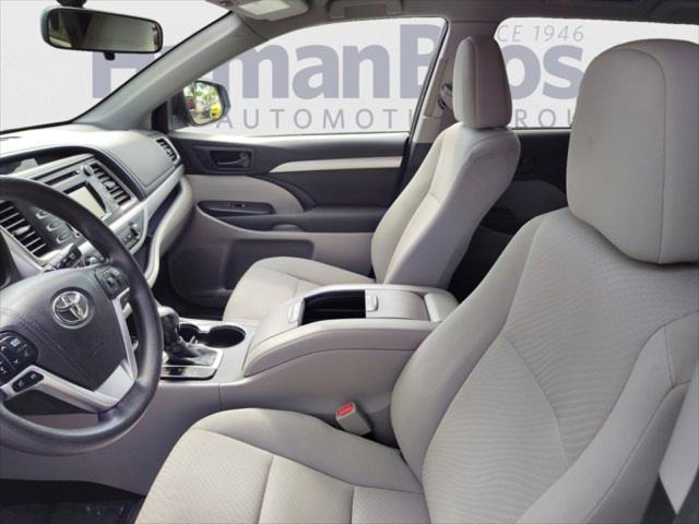 used 2016 Toyota Highlander car, priced at $18,995