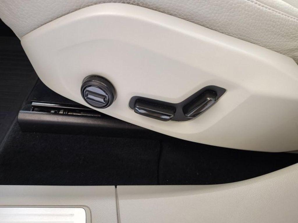 used 2023 Volvo XC60 car, priced at $32,495