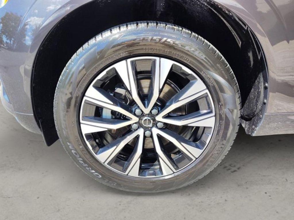 used 2023 Volvo XC60 car, priced at $32,495