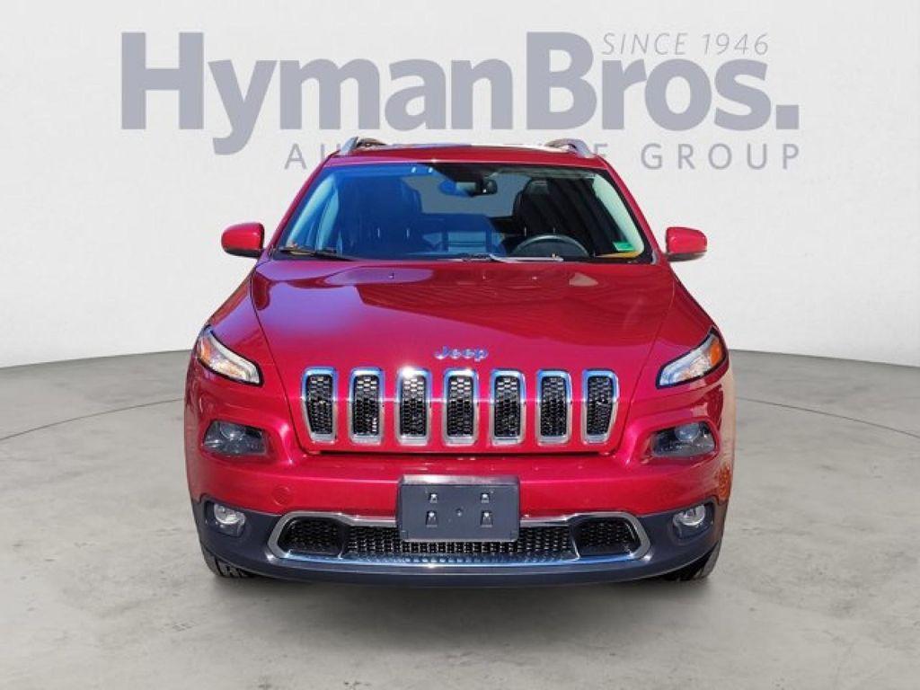 used 2015 Jeep Cherokee car, priced at $12,995