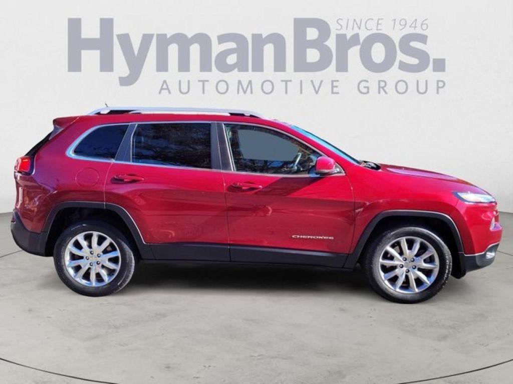 used 2015 Jeep Cherokee car, priced at $12,995