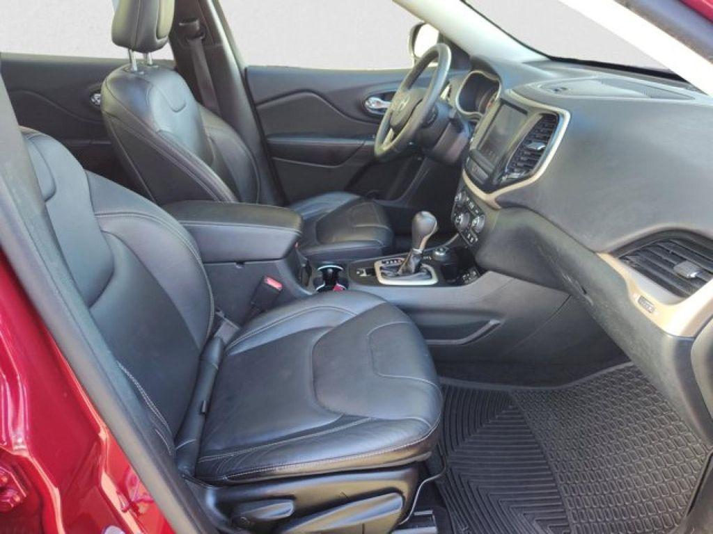 used 2015 Jeep Cherokee car, priced at $12,995