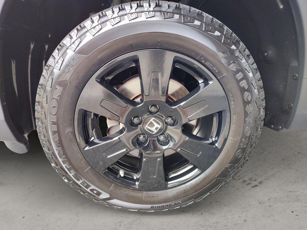 used 2022 Honda Pilot car, priced at $34,995