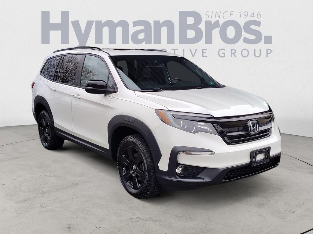 used 2022 Honda Pilot car, priced at $34,995