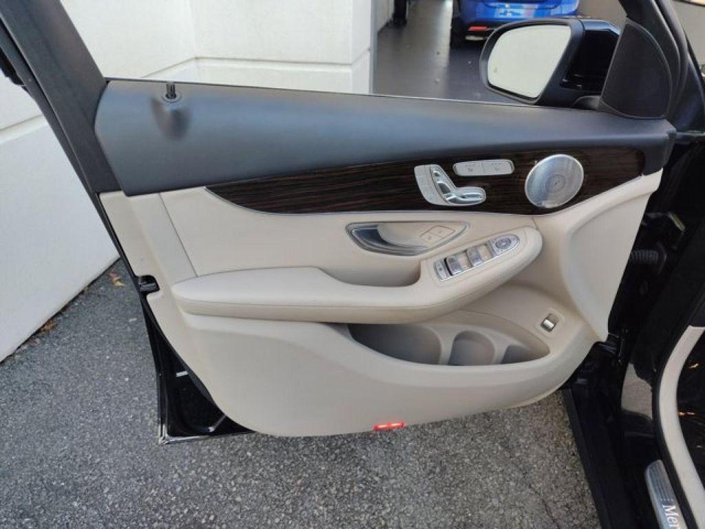 used 2020 Mercedes-Benz GLC 300 car, priced at $31,995