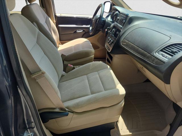 used 2014 Dodge Grand Caravan car, priced at $17,995