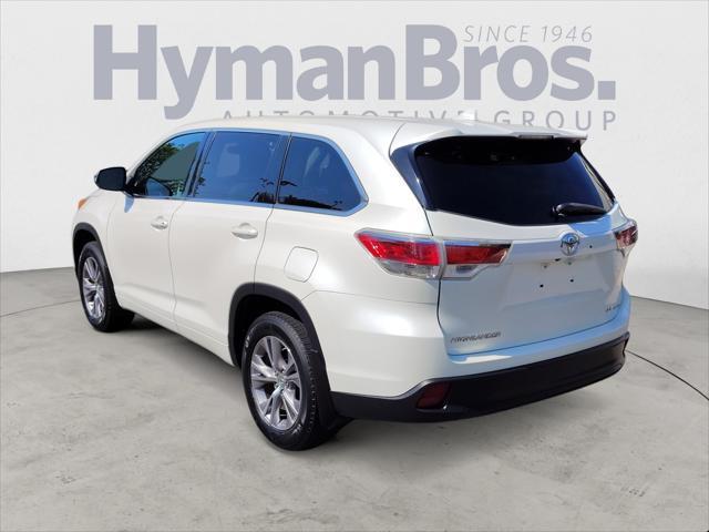 used 2015 Toyota Highlander car, priced at $19,995