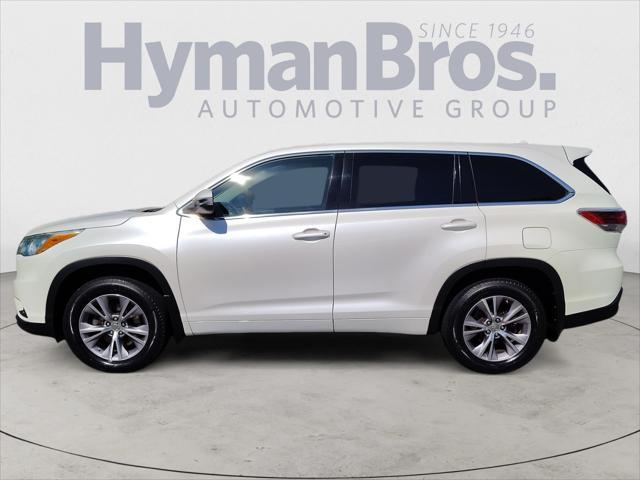 used 2015 Toyota Highlander car, priced at $19,995