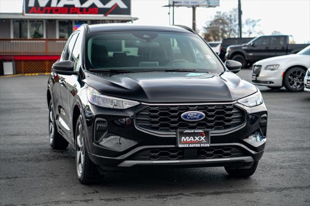 used 2023 Ford Escape car, priced at $24,997