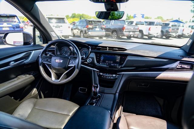 used 2023 Cadillac XT6 car, priced at $43,987