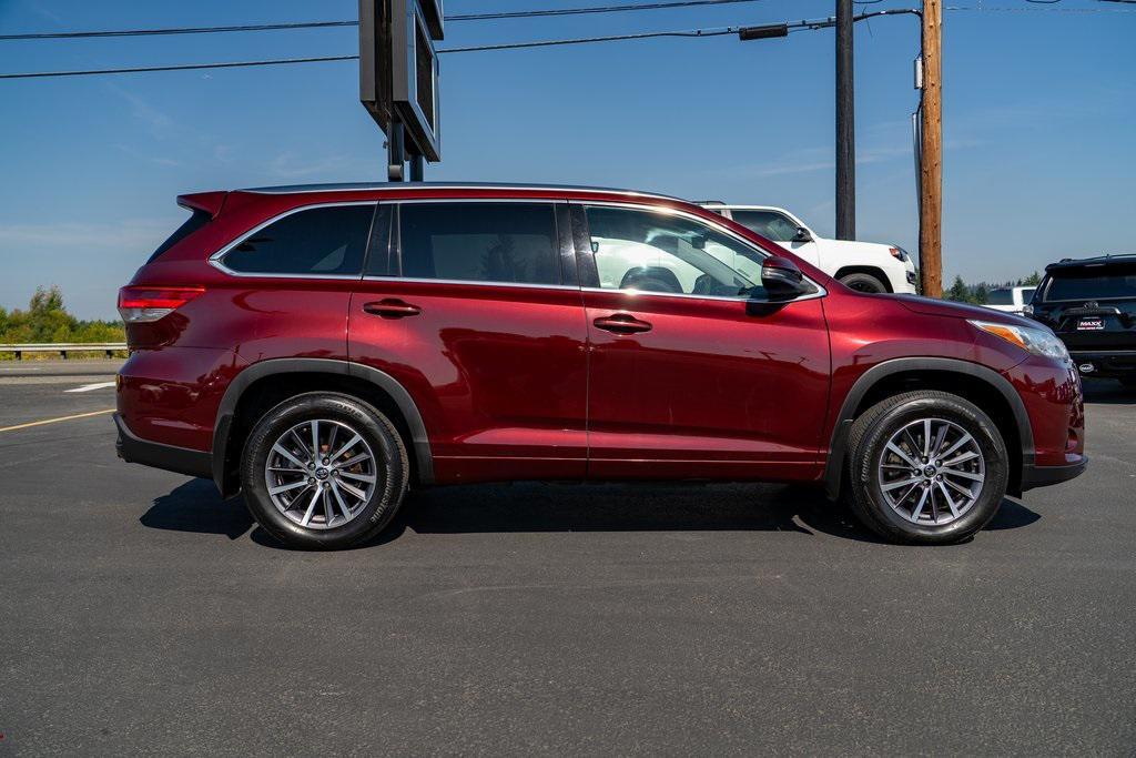 used 2017 Toyota Highlander car, priced at $22,497