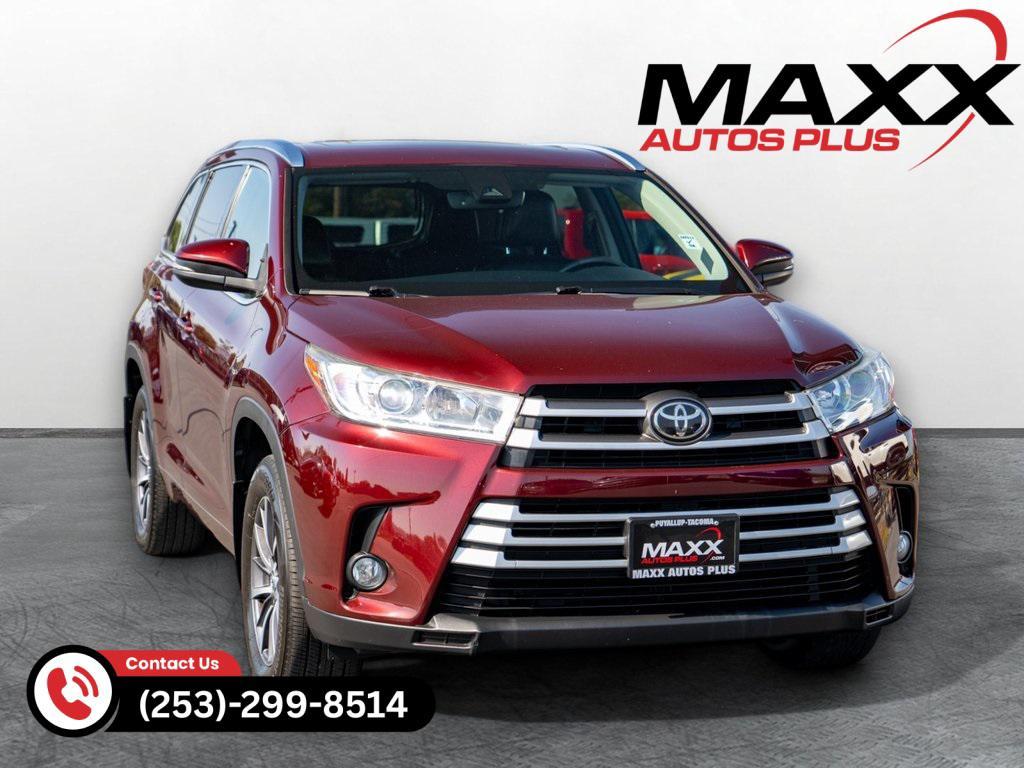 used 2017 Toyota Highlander car, priced at $21,987