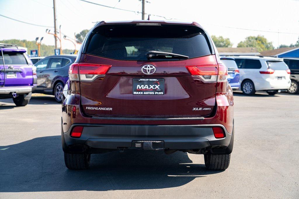 used 2017 Toyota Highlander car, priced at $22,497