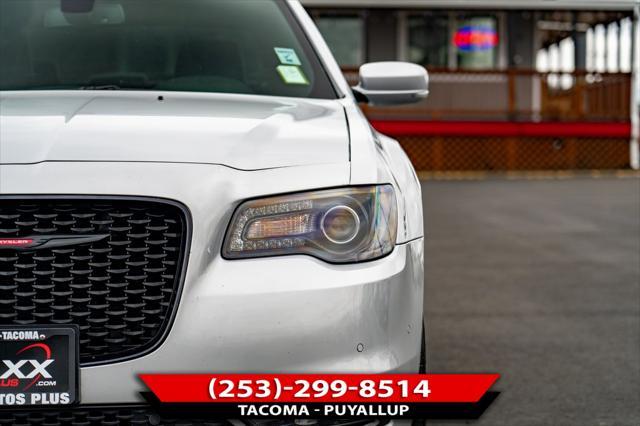 used 2022 Chrysler 300 car, priced at $26,991