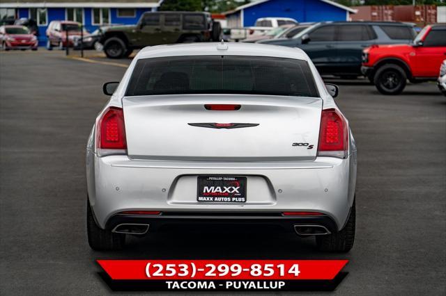 used 2022 Chrysler 300 car, priced at $26,991