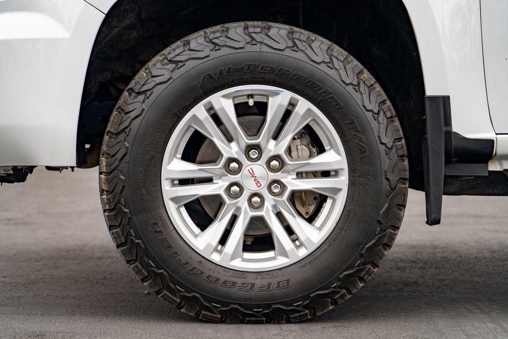 used 2019 GMC Canyon car, priced at $23,987