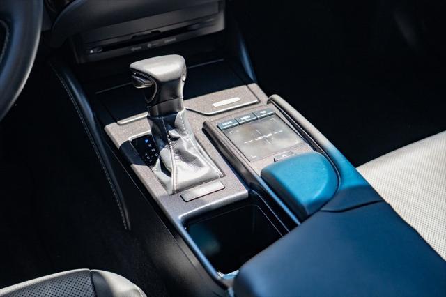 used 2019 Lexus ES 350 car, priced at $31,297