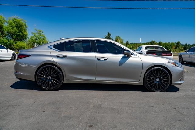 used 2019 Lexus ES 350 car, priced at $31,297