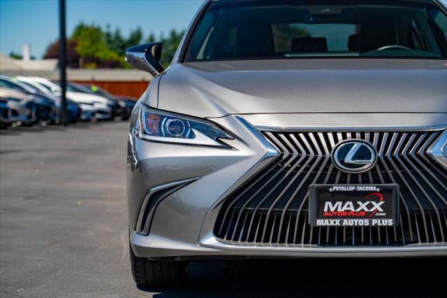 used 2019 Lexus ES 350 car, priced at $31,297