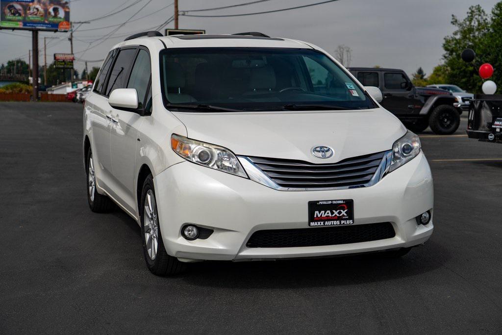 used 2017 Toyota Sienna car, priced at $31,697