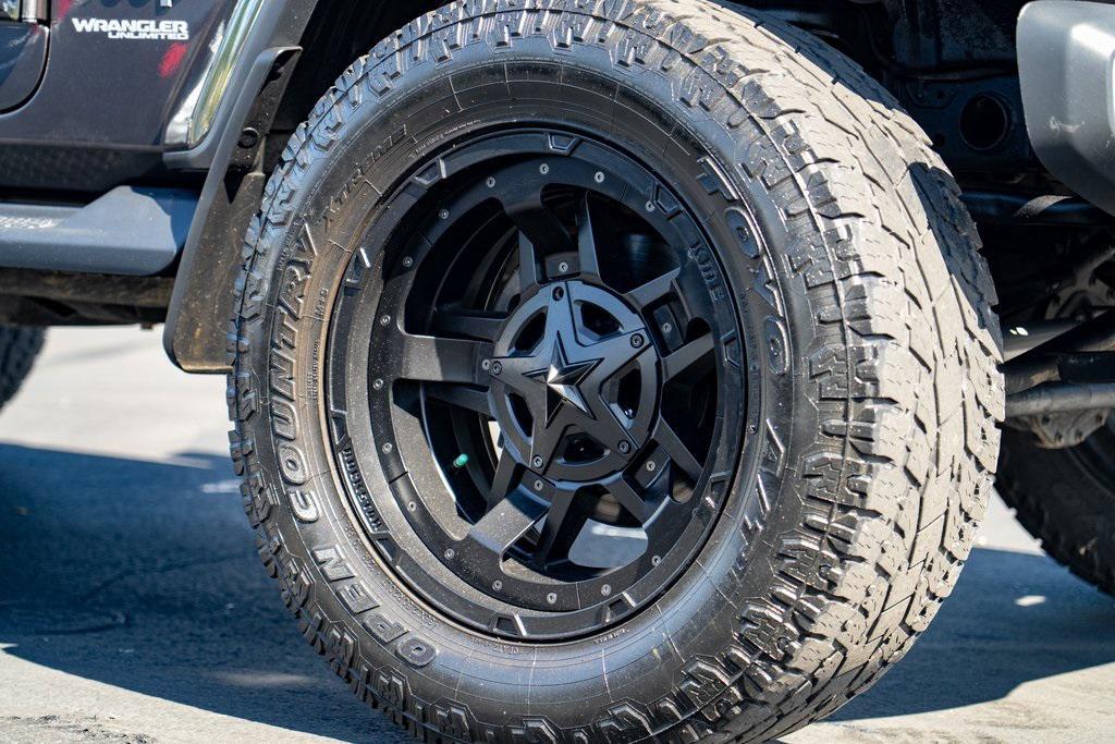 used 2018 Jeep Wrangler Unlimited car, priced at $28,987