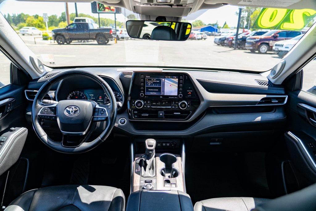 used 2020 Toyota Highlander car, priced at $31,987