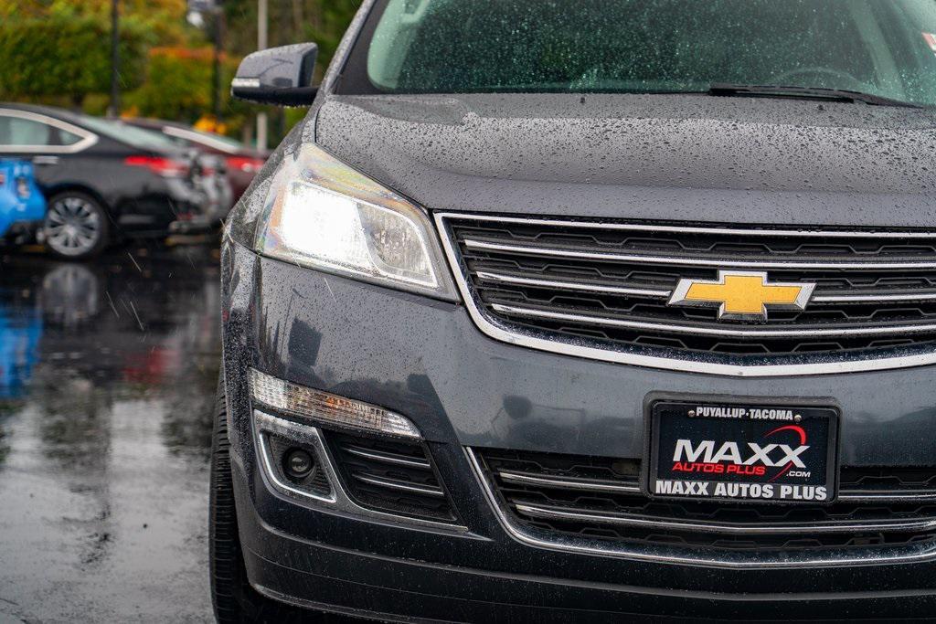 used 2014 Chevrolet Traverse car, priced at $11,697