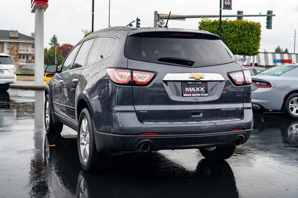 used 2014 Chevrolet Traverse car, priced at $11,697