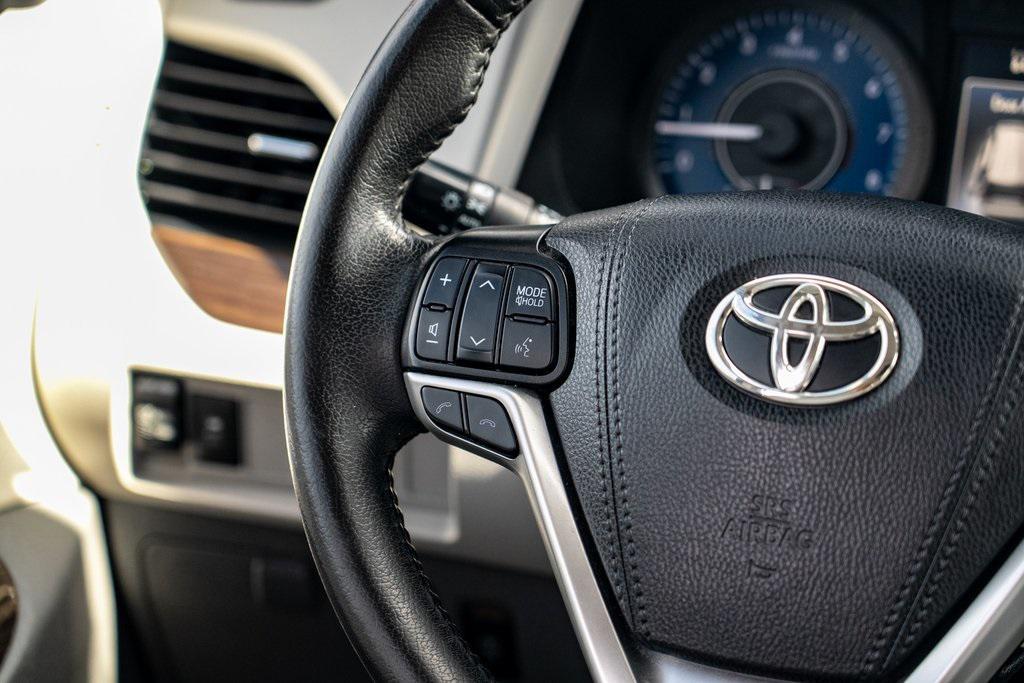 used 2020 Toyota Sienna car, priced at $32,497