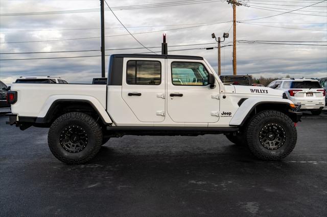 used 2022 Jeep Gladiator car, priced at $37,497