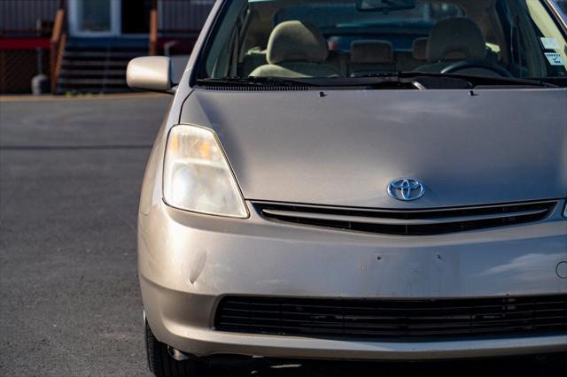 used 2004 Toyota Prius car, priced at $7,997