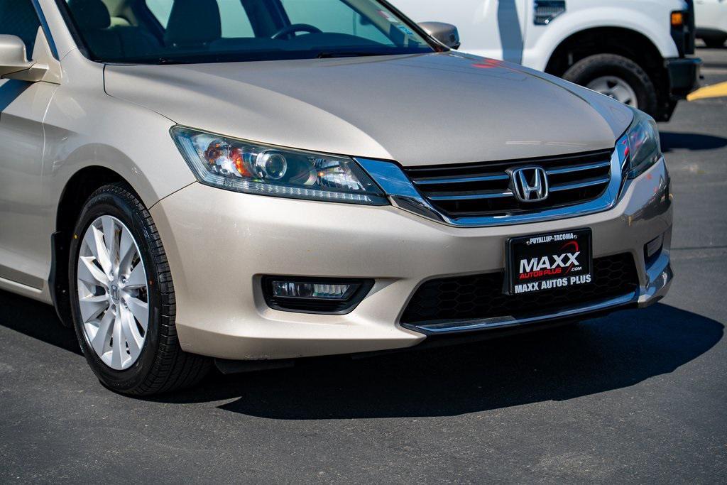 used 2015 Honda Accord car, priced at $19,987