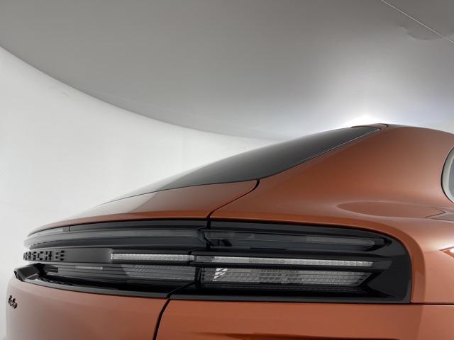 new 2024 Porsche Macan car