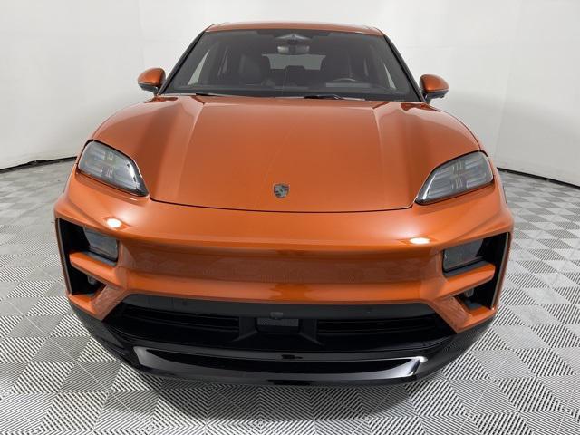 new 2024 Porsche Macan car