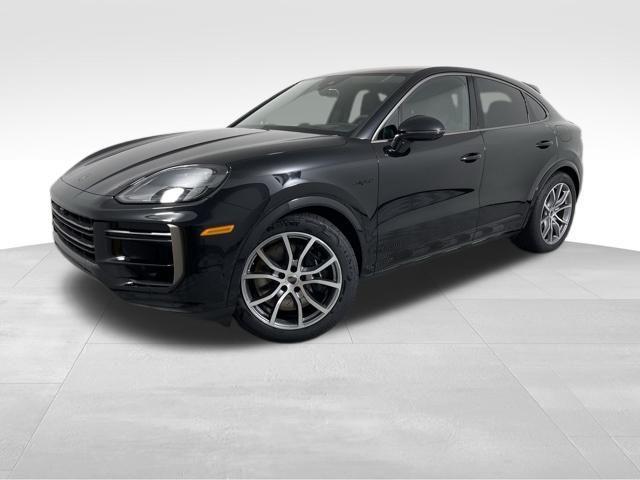 new 2025 Porsche Cayenne car, priced at $178,315
