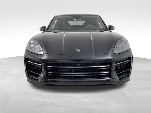 new 2025 Porsche Cayenne car, priced at $178,315
