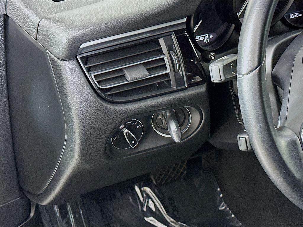 used 2022 Porsche Macan car, priced at $45,995