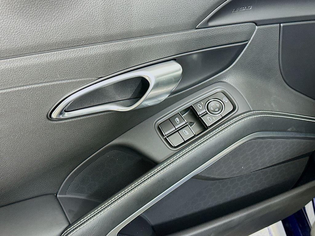 new 2025 Porsche 718 Boxster car, priced at $102,917