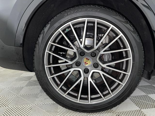 used 2021 Porsche Cayenne car, priced at $45,492