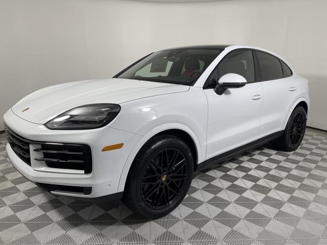 new 2025 Porsche Cayenne car, priced at $111,985