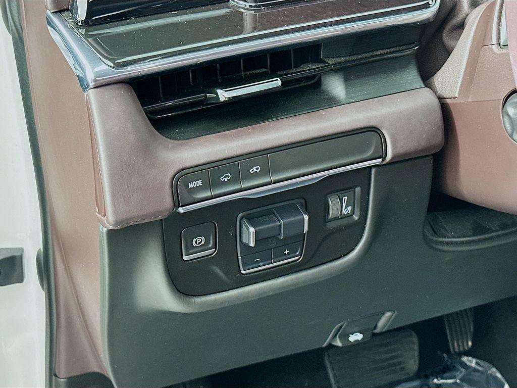 used 2021 Cadillac Escalade car, priced at $61,900