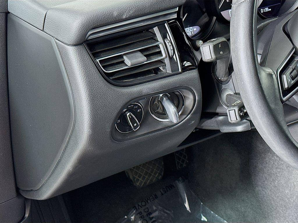 used 2023 Porsche Macan car, priced at $46,919