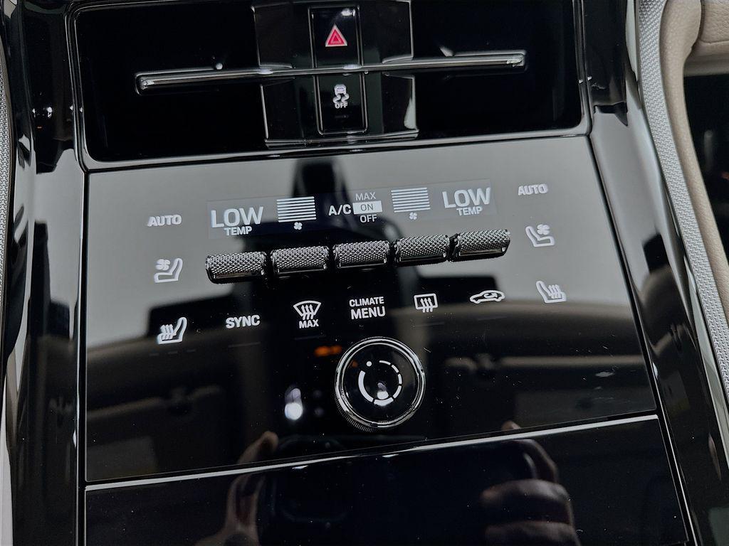 new 2026 Porsche Panamera car, priced at $128,410