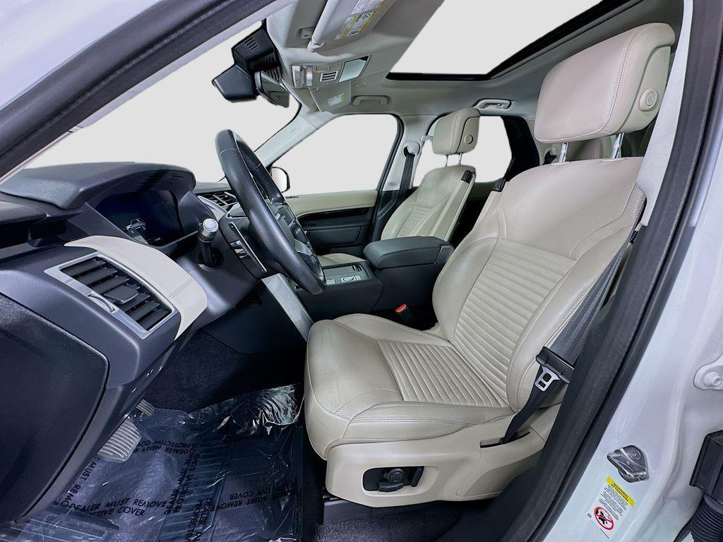 used 2021 Land Rover Discovery car, priced at $28,511