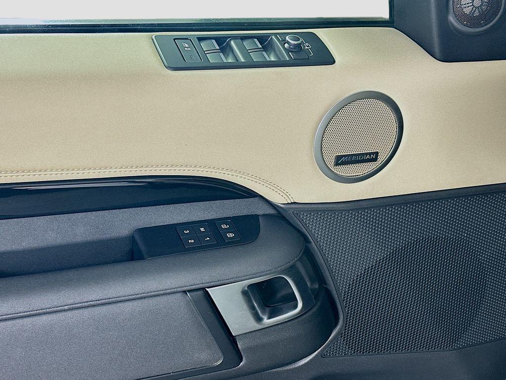 used 2021 Land Rover Discovery car, priced at $28,511