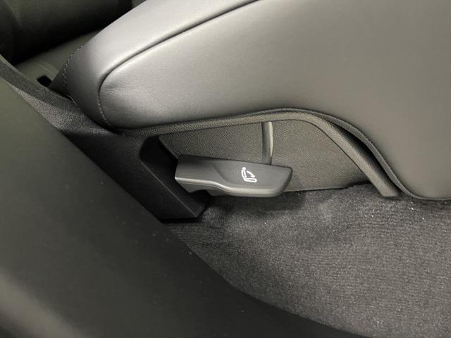 new 2025 Porsche Cayenne car, priced at $139,535