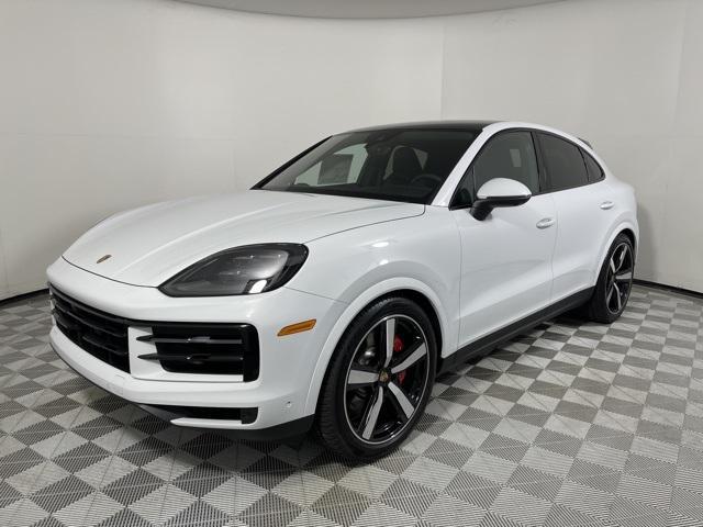 new 2025 Porsche Cayenne car, priced at $139,535