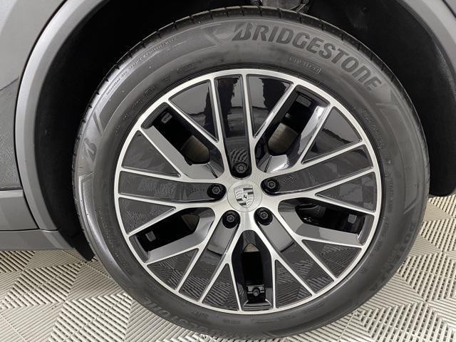 new 2025 Porsche Macan car, priced at $96,815